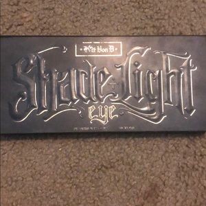 Kat von d shade and light eyes